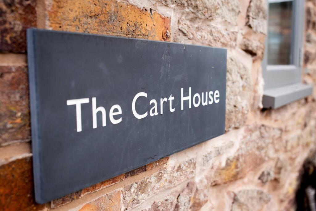 The Cart House - Beautiful Contemporary Barn - Hot Tub Lägenhet Bridgnorth Exteriör bild
